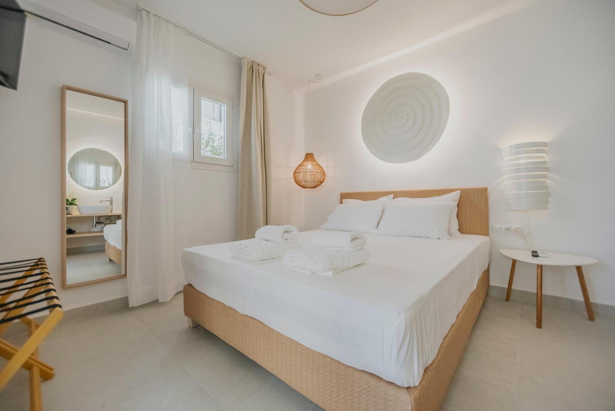 Golden Bird'S Aparthotel Naxos City Ngoại thất bức ảnh