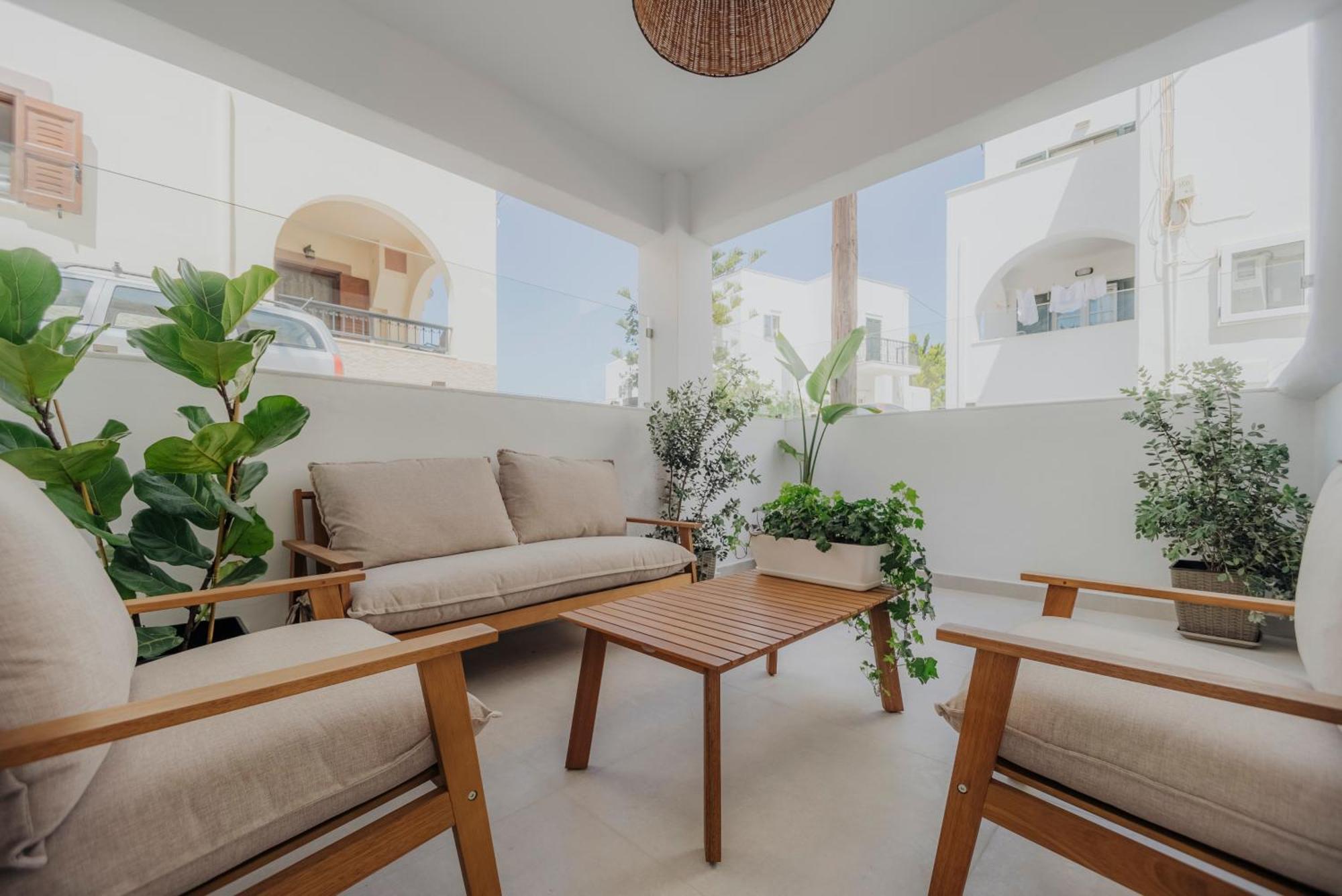 Golden Bird'S Aparthotel Naxos City Ngoại thất bức ảnh